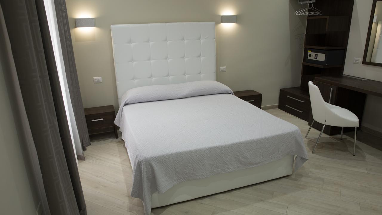 Venustas Roma Hotel Eksteriør billede